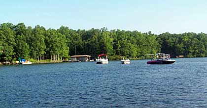 lake boating